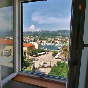 Gostinjska kuća And Old Town, Rab Town