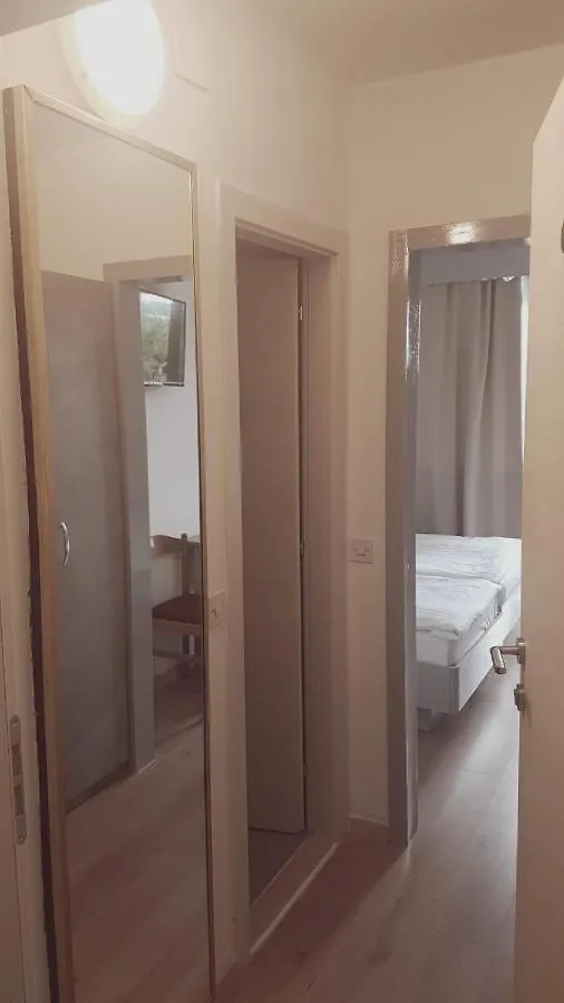 Inn Boarding House Lucija Hotel Kostrena